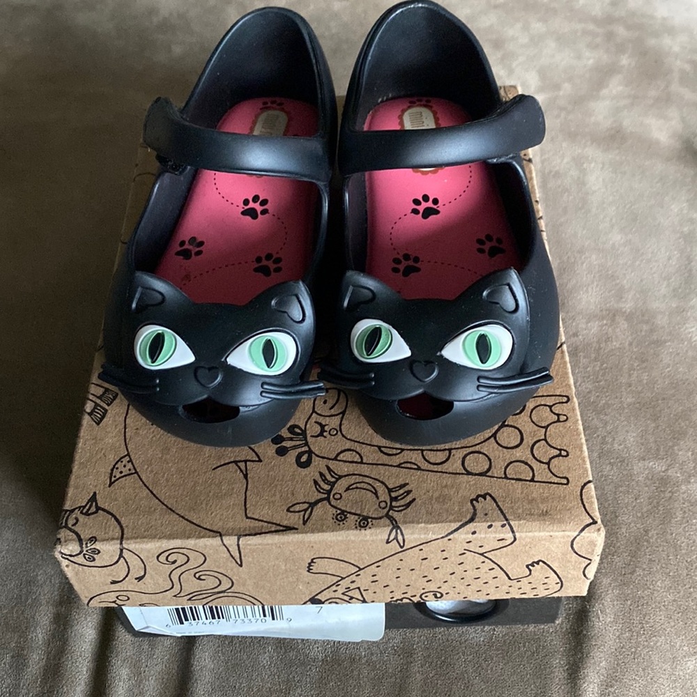Mini Melissa black kitty shoes